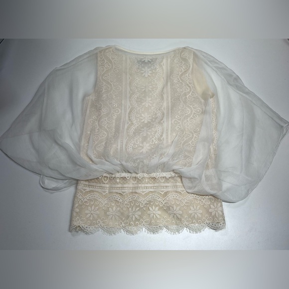 Anthropologie Beyond Vintage Batwing Top with Lace Liner in Ivory Size XS Blouse - Picture 3 of 9